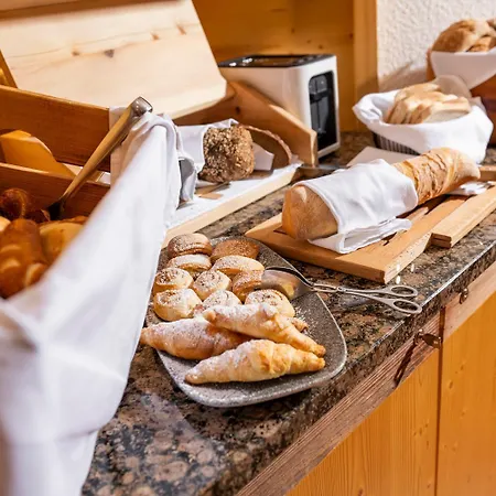 Guest house Alpinspa Zur Post - Bergbahn Im Sommer 2026 Inklusive 3*