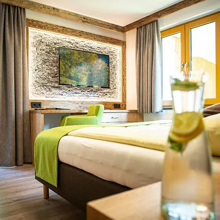 Guest house Alpinspa Zur Post - Bergbahn Im Sommer 2026 Inklusive